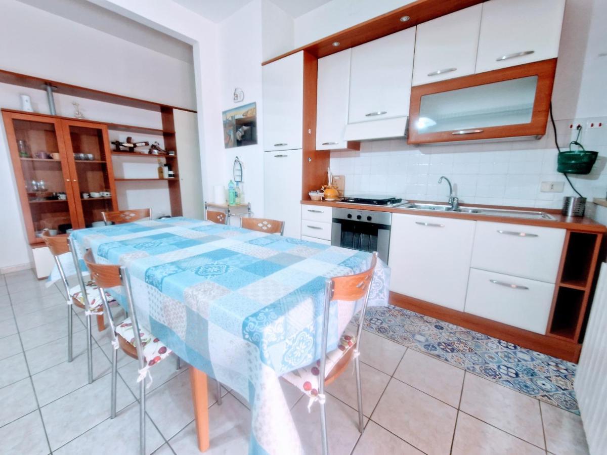Appartamento Puzzle Al Mare Follonica Esterno foto